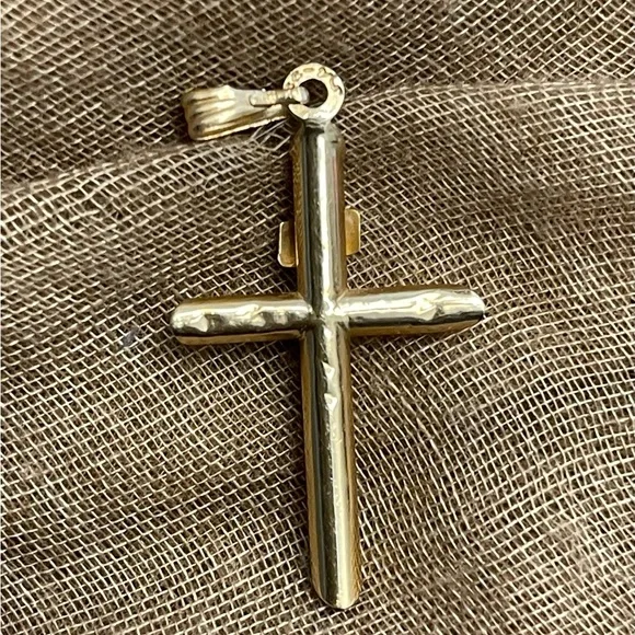Vintage 14k Gold Cross - Picture 2 of 6